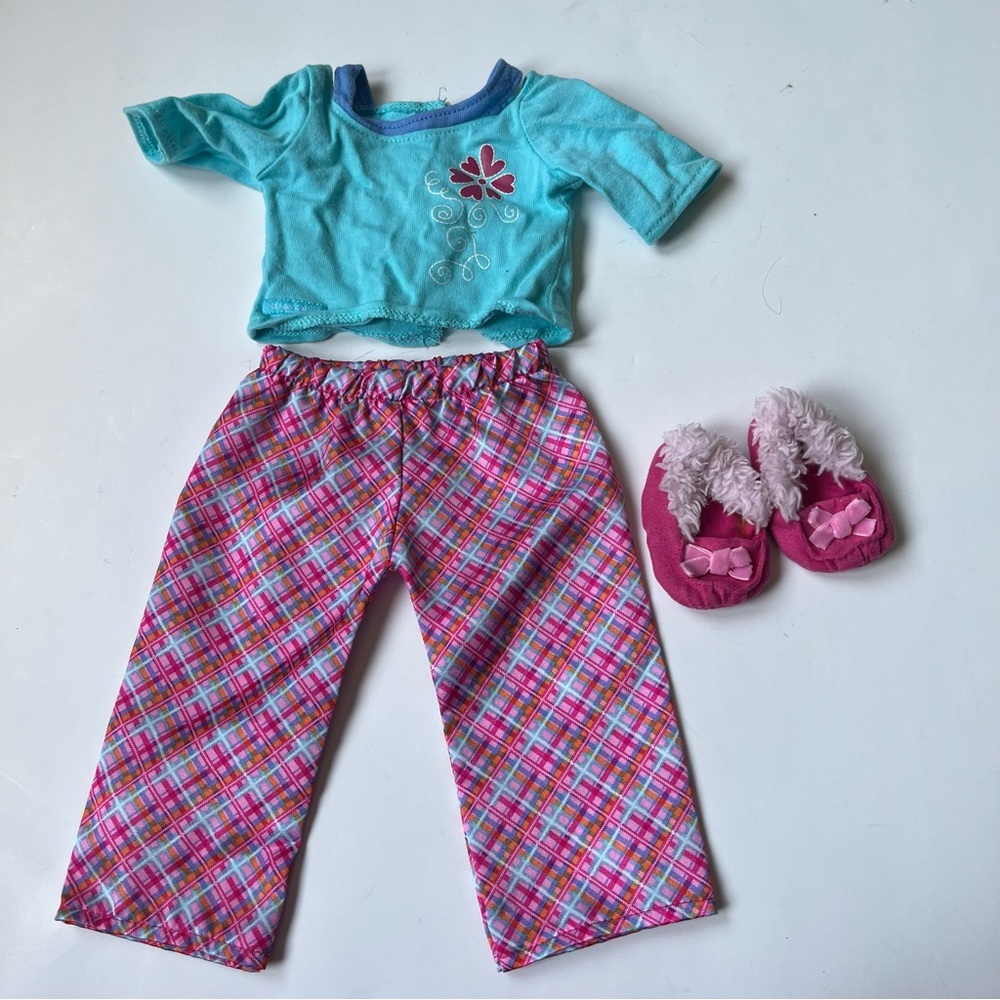 AMERICAN GIRL BRAND 18” doll clothes outfit petals and plaid pajamas truly me